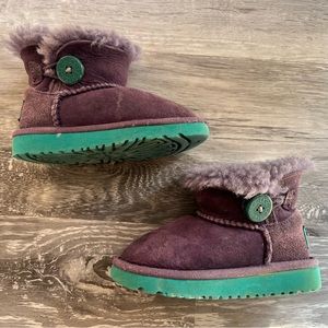 Toddler size 7 UGG Bailey button boots. Purple and teal.